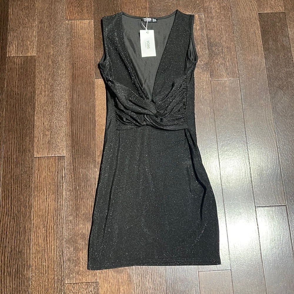 ♥︎🖤♥︎ BRAND NEW SHIMMERY HOLIDAY DRESS♥︎🖤♥︎